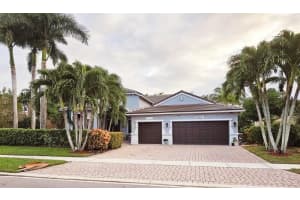 6850 Finamore Circle, Lake Worth, FL 33467 Sold 02/01/24