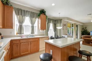 6366 Crown Island Cove, West Palm Beach, FL 33411 Sold 04/05/24