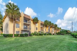 460 NW 20th Street 211, Boca Raton, FL 33431 Sold 01/17/24