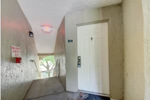 1725 Palm Cove Boulevard 2-302, Delray Beach, FL 33445 Sold 02/12/24
