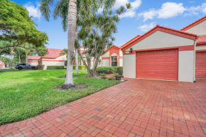 7565 Lexington Club Boulevard A, Delray Beach, FL 33446 Sold 06/18/24