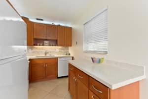 2600 SE Ocean B-5, Stuart, FL 34996 Sold 02/20/24