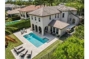 963 Mill Creek Drive, Palm Beach Gardens, FL 33410 Sold 02/22/24