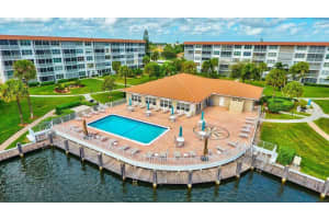 920 Dogwood Drive 160, Delray Beach, FL 33483 Sold 04/16/24