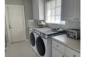 8454 SE Retreat Drive, Hobe Sound, FL 33455 Sold 02/23/24