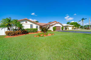 15823 Stonetower Street, Davie, FL 33331 Sold 01/29/24