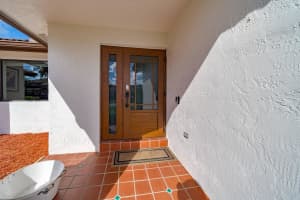 15823 Stonetower Street, Davie, FL 33331 Sold 01/29/24