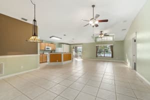 4310 Swanna Drive, Melbourne, FL 32901 Sold 04/19/24