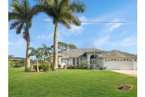 5407 Echo Pines Circle E, Fort Pierce, FL 34951 Sold 03/08/24