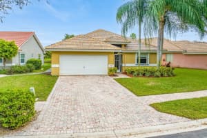 5470 Grande Palm Circle, Delray Beach, FL 33484 Sold 01/29/24