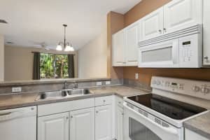 1950 Alamanda Way, Riviera Beach, FL 33404 Sold 01/11/24