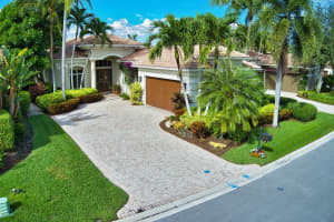 135 Esperanza Way, Palm Beach Gardens, FL 33418 Sold 02/29/24