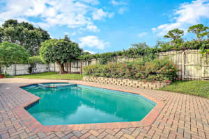 130 Sherwood Drive, Royal Palm Beach, FL 33411 Sold 01/19/24