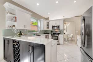 10160 Diamond Lake Drive, Boynton Beach, FL 33437 Sold 07/09/24