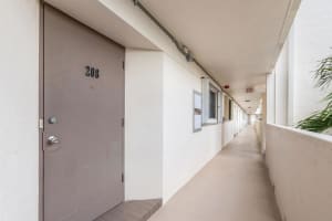 400 N Federal Highway 208, Deerfield Beach, FL 33441 Sold 07/31/24