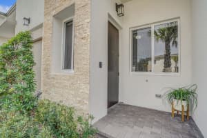 1621 Pioneer Way, Royal Palm Beach, FL 33411 Sold 02/15/24