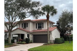 492 Leaf Drive, Palm Beach Gardens, FL 33410 Sold 01/16/24