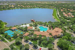 492 Leaf Drive, Palm Beach Gardens, FL 33410 Sold 01/16/24