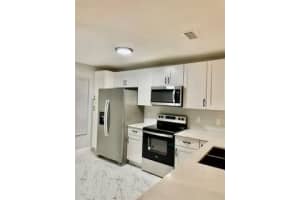 MLS# R10941638, West Palm Beach, Florida 33415