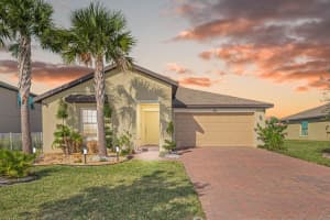 901 Bent Creek Drive, Fort Pierce, FL 34947 Sold 02/01/24