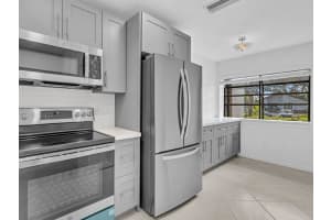 3817 Arelia Drive S, Delray Beach, FL 33445 Sold 02/23/24