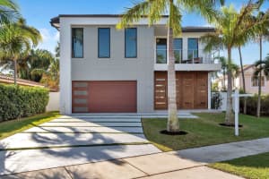 840 E Park Drive, Boca Raton, FL 33432 Sold 03/14/24