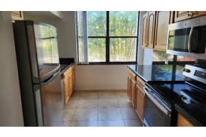 950 Lavers Circle F211, Delray Beach, FL 33444 Sold 01/12/24