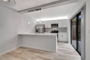 859 Blue Ridge Circle 859, West Palm Beach, FL 33409 Sold 03/08/24