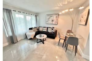1353 9th Street, West Palm Beach, FL 33401 Sold 01/31/24