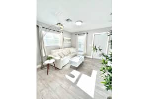 1410 7th Street, West Palm Beach, FL 33401 Sold 09/06/24