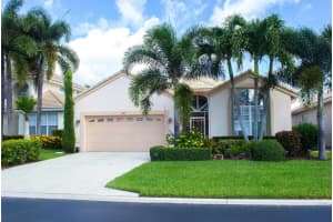 1605 SE Shelburnie Way SE, Port St Lucie, FL 34952 Sold 02/05/24