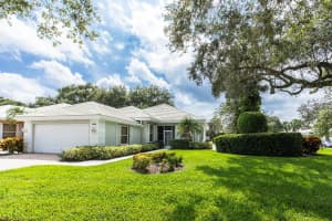 8508 Doverbrook Drive, Palm Beach Gardens, FL 33410 Sold 01/23/24
