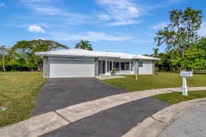 10319 Eastport Court, Boca Raton, FL 33428 Sold 05/31/24