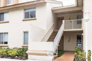 19207 Glenmoor Drive, West Palm Beach, FL 33409 Sold 01/23/24