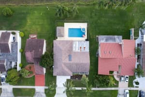 8377 Bonita Isle Drive, Lake Worth, FL 33467 Sold 04/01/24