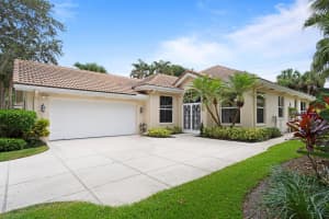 154 E Hampton Way, Jupiter, FL 33458 Sold 03/14/24