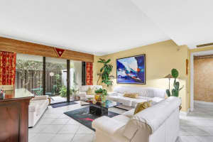 1108 Marine Way W B1r, North Palm Beach, FL 33408 Sold 04/04/24