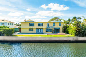 2273 Ibis Isle Road E, Palm Beach, FL 33480 Sold 04/30/24