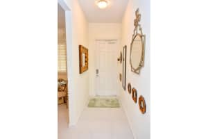 14 Harbour Isle Drive 103, Fort Pierce, FL 34949 Sold 01/16/24