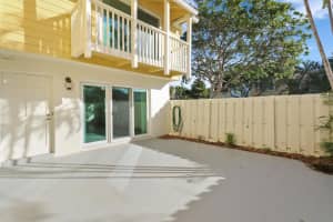153 Seabreeze Circle, Jupiter, FL 33477 Sold 01/19/24