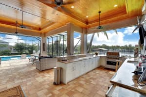 185 SE Fiore Bello, Port St Lucie, FL 34952 Sold 02/14/24