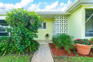 190 South Boulevard D, Boynton Beach, FL 33435 Sold 01/26/24