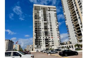 2101 S Ocean Drive 1006, Hollywood, FL 33019 Sold 02/02/24