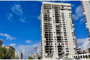 2101 S Ocean Drive 1006, Hollywood, FL 33019 Sold 02/02/24