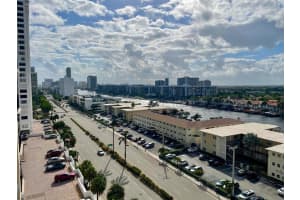2101 S Ocean Drive 1006, Hollywood, FL 33019 Sold 02/02/24