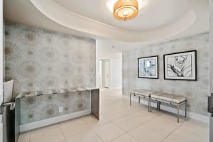 350 S Ocean Boulevard 9-C, Boca Raton, FL 33432 Sold 07/31/24