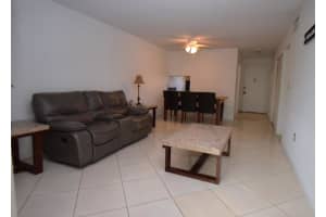 6066 Forest Hill Boulevard 103, West Palm Beach, FL 33415 Sold 01/11/24