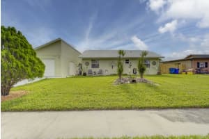 10362 Oliver Ln, Royal Palm Beach, FL 33411 Sold 04/17/24