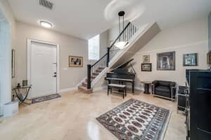 129 Via Poinciana Lane, Boca Raton, FL 33487 Sold 04/03/24