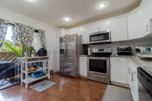 13165 Chadwick Court 25, Wellington, FL 33414 Sold 04/30/24